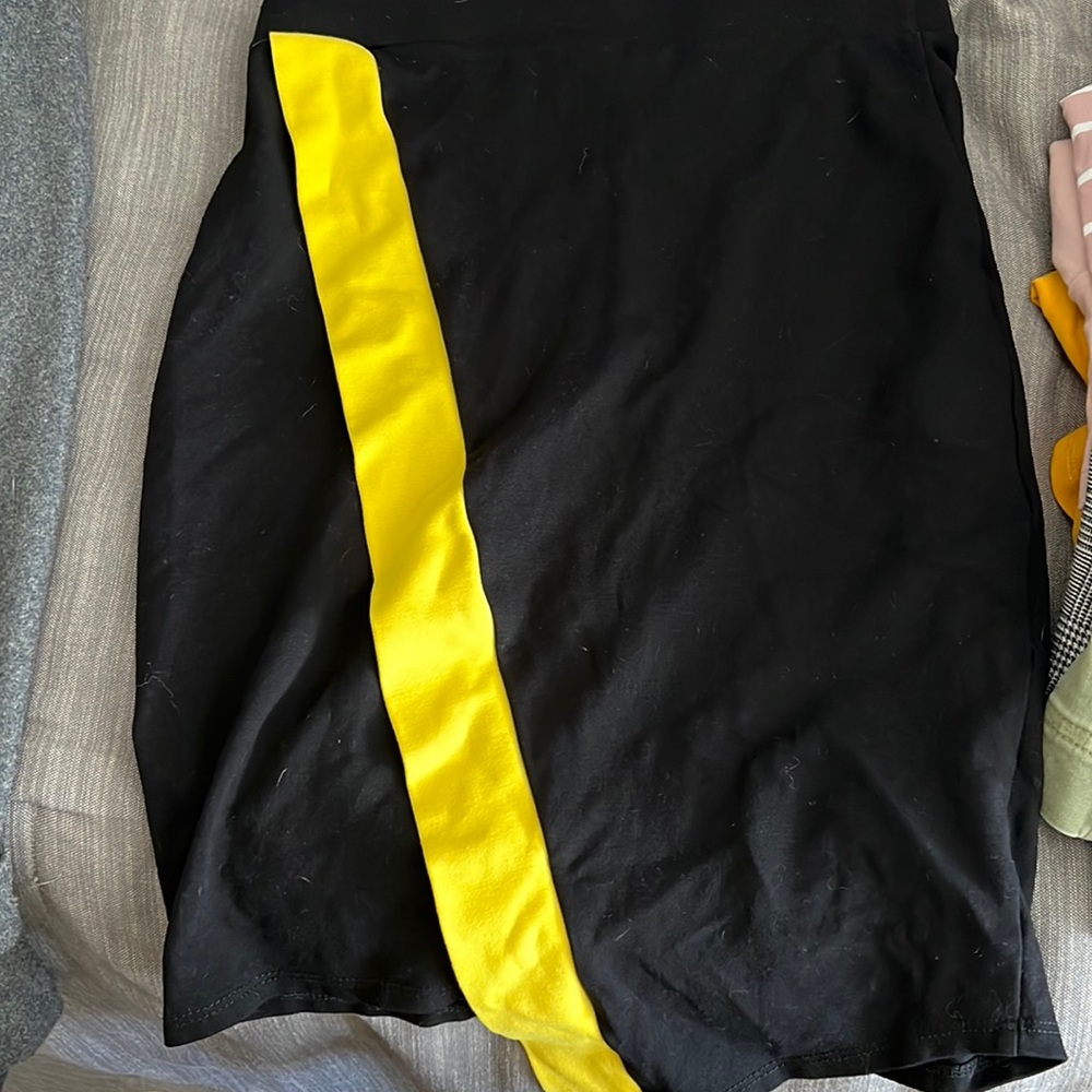 Black & yellow skirt, never worn.